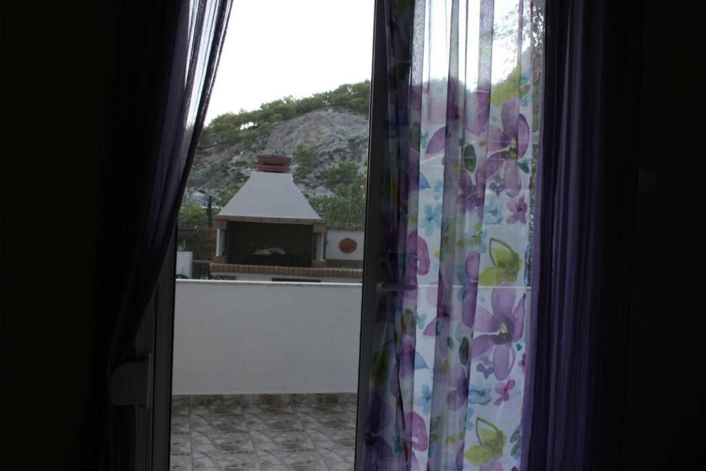 Kiki Stegna Apartment